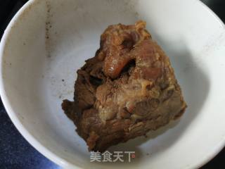 牛腱蛋白拉面的做法步骤：2