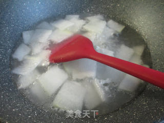 皮蛋冬瓜汤的做法步骤：4