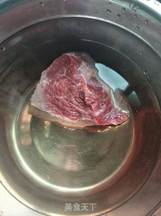 草包牛肉的做法步骤：1