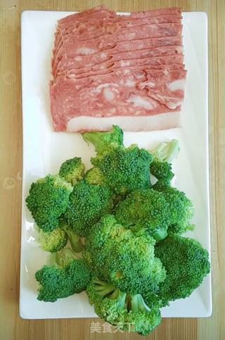 春光饭团的做法步骤：1