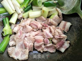 快手小炒之葱爆盐煎肉的做法步骤：5