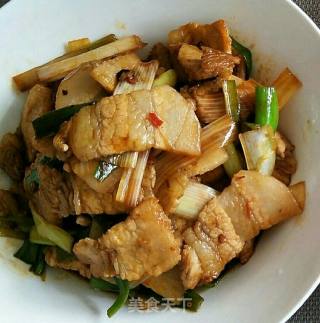 快手小炒之葱爆盐煎肉的做法步骤：7