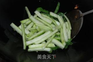 #快手小炒菜#青椒炒西瓜皮的做法步骤：5