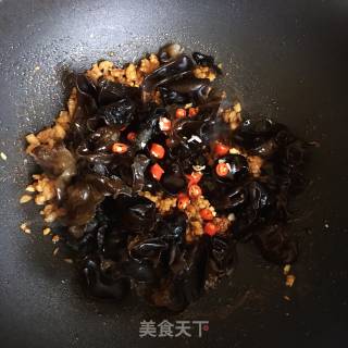 木耳烧豆腐的做法步骤：9
