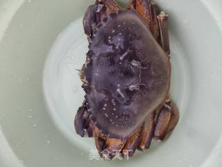 咖喱珍宝蟹（太子蟹）的做法步骤：1