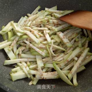 酱香茄条的做法步骤：5