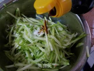 黄瓜拌粉皮的做法步骤：7