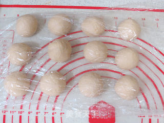 香甜迷你滴【黄豆粉蜜豆方包】的做法步骤：6