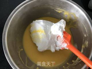 双色戚风蛋糕的做法步骤：10