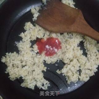 火腿青椒蛋炒饭的做法步骤：6