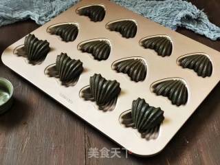 蝶豆花玛德琳的做法步骤：18