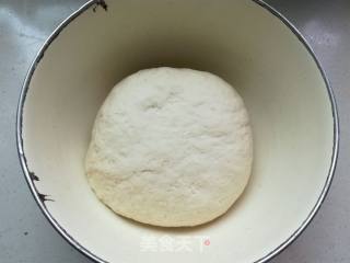 发面红糖黑芝麻花生饼的做法步骤：1