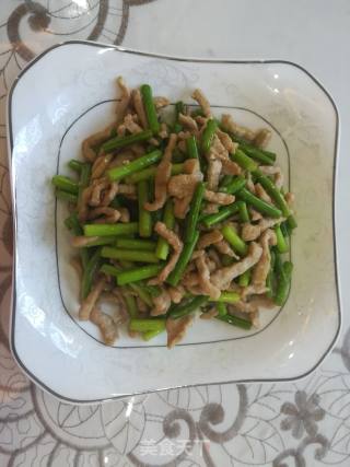 蒜薹炒肉的做法步骤：4