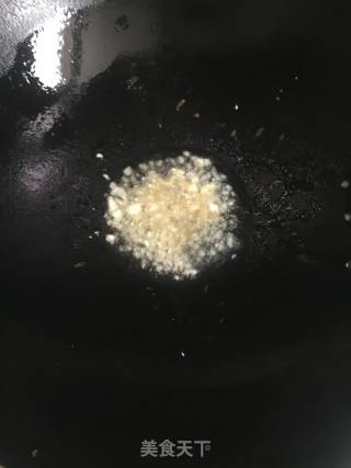 葱蒜香猪肠粉的做法步骤：5