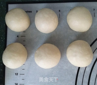 呆萌兔子面包的做法步骤：7