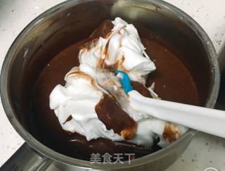 10寸可可戚风蛋糕的做法步骤：11