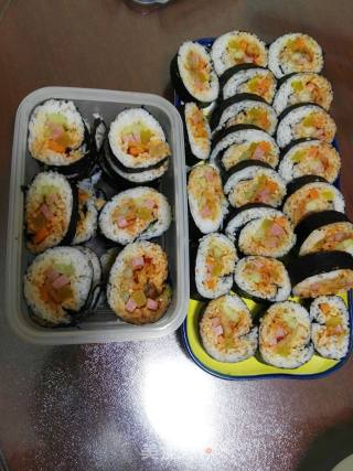 紫菜包饭升级版的做法步骤：2