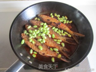 豆米酱烧鱼的做法步骤：7