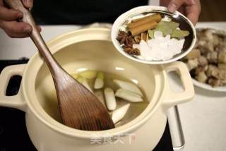 米饭杀手——红烧肉的做法步骤：3