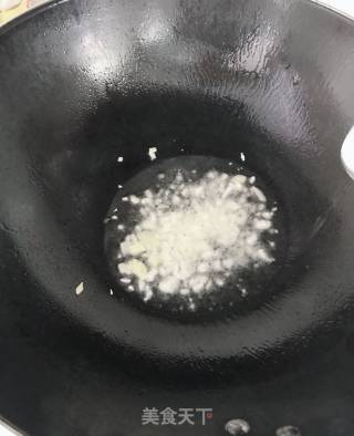 清炒萝卜菜的做法步骤：2