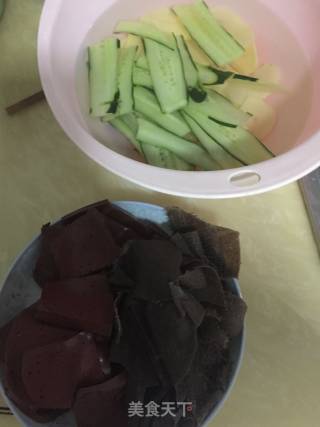水煮毛血旺的做法步骤：2