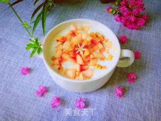 菠萝桃子酸奶捞的做法步骤：6