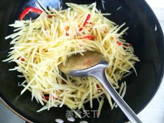 酸辣土豆丝的做法步骤：4