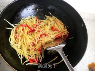 酸辣土豆丝的做法步骤：6