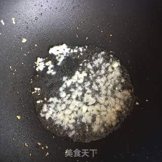 白菜炒木耳的做法步骤：5
