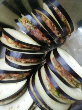 炸茄盒的做法步骤：7