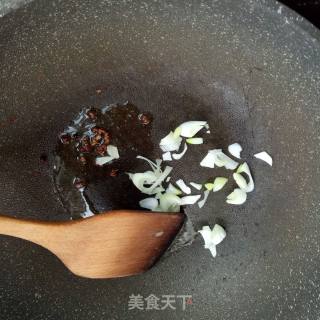 炝炒苋菜的做法步骤：4