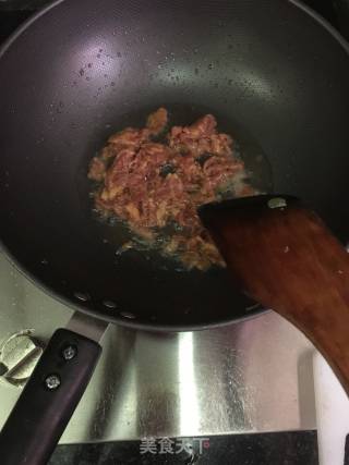 蒜苔炒肉的做法步骤：3