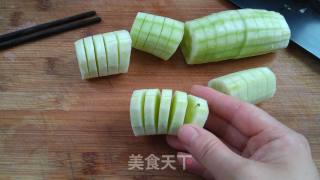 灯笼黄瓜的做法步骤：4