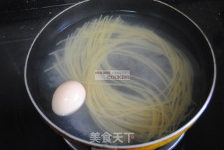 牛油果意面的做法步骤：1