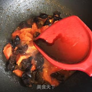 木耳番茄炒蛋的做法步骤：8