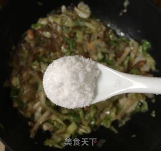 卷心菜炒粉条的做法步骤：7