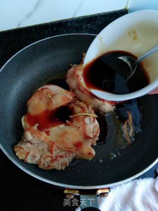 蜜汁鸡腿的做法步骤：7
