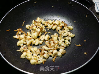 牛肉炒白菜花的做法步骤：5