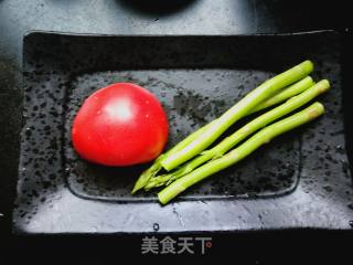 虫草花芦笋蛋花汤的做法步骤：1