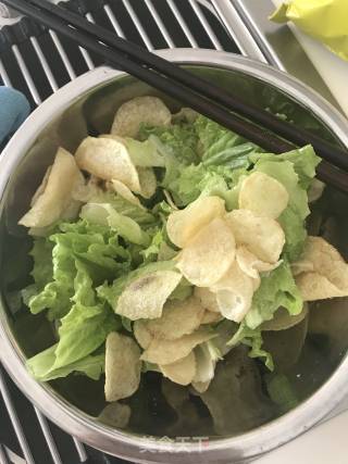 薯片生菜色拉的做法步骤：2