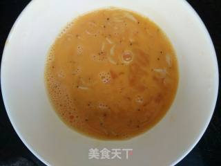 西葫芦炒虾皮鸡蛋的做法步骤：5