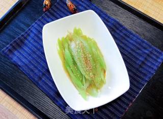 凉拌西芹的做法步骤：6