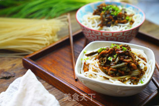 豆角肉丝米粉的做法步骤：10