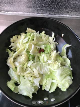 手撕包菜的做法步骤：5