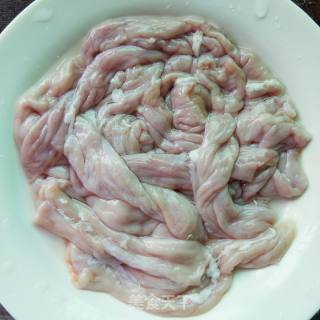 苦瓜粉肠煲的做法步骤：2