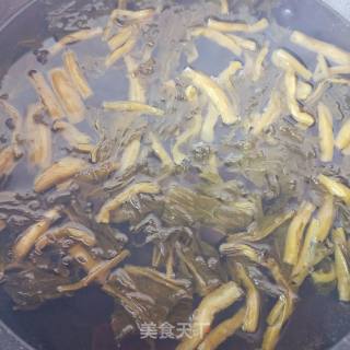 苦瓜粉肠煲的做法步骤：6
