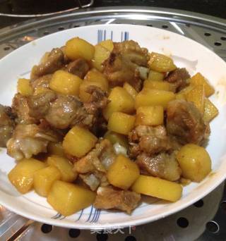 土豆焖排骨的做法步骤：5