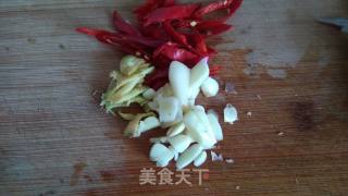 肉丝炒灌肠的做法步骤：4
