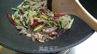 肉丝炒灌肠的做法步骤：13