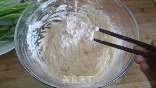 发面葱花饼的做法步骤：2